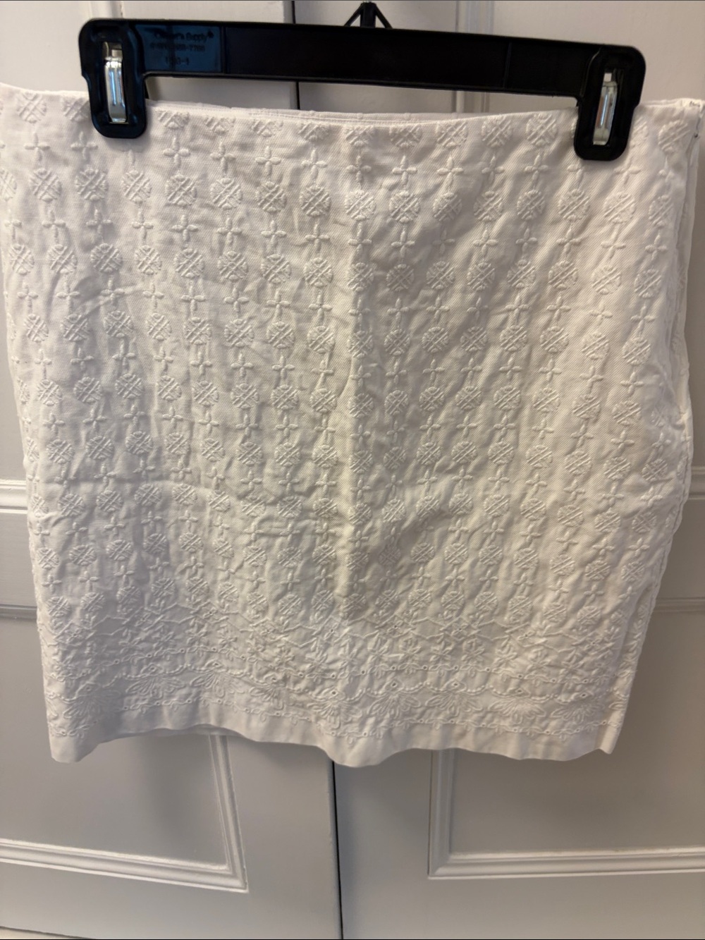 Talbots White Embroidered Cotton Pencil Skirt
